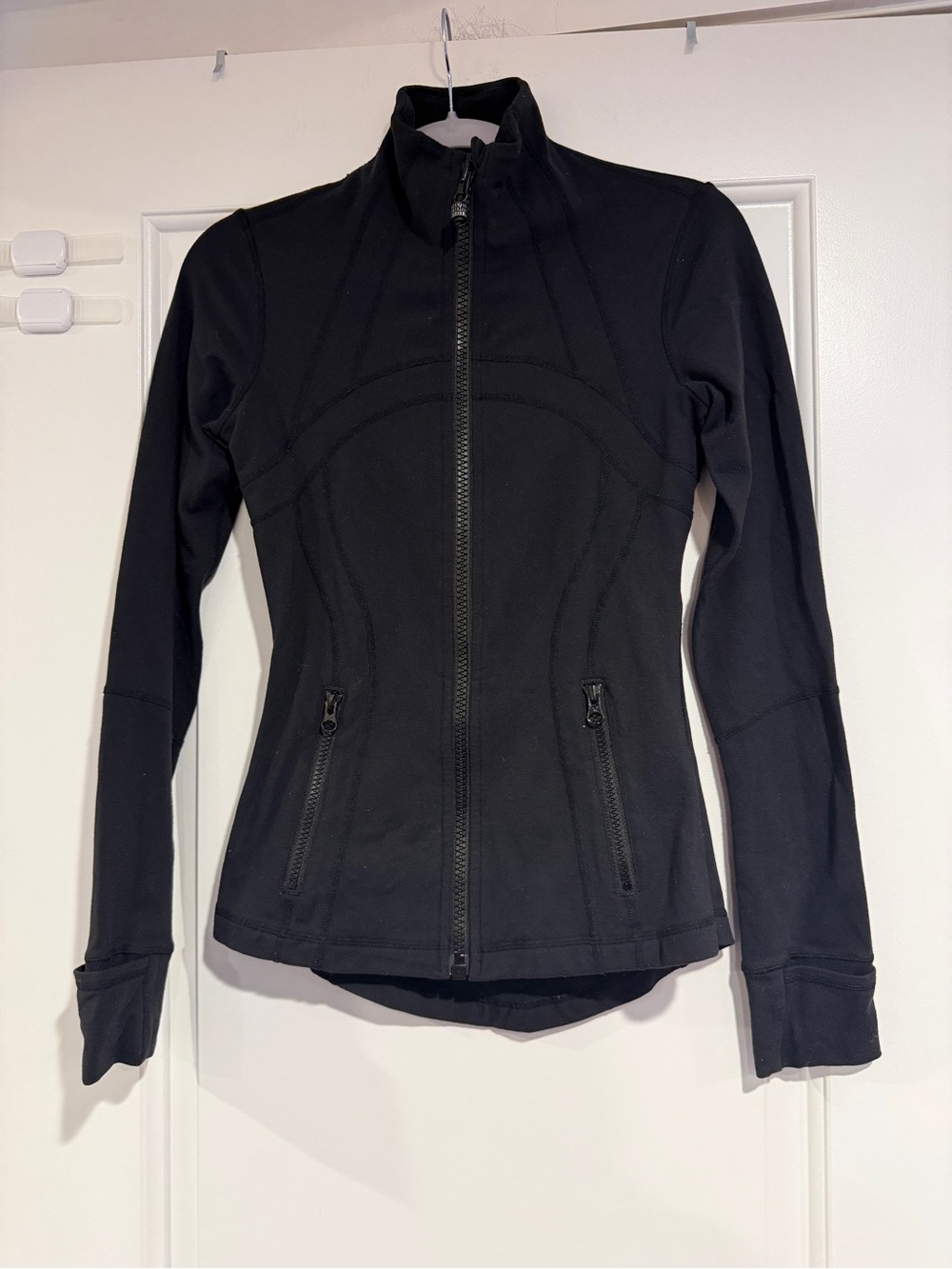 Lululemon Define Jacket Women's Size US 2 Black Full Zip Vented Back Vintage